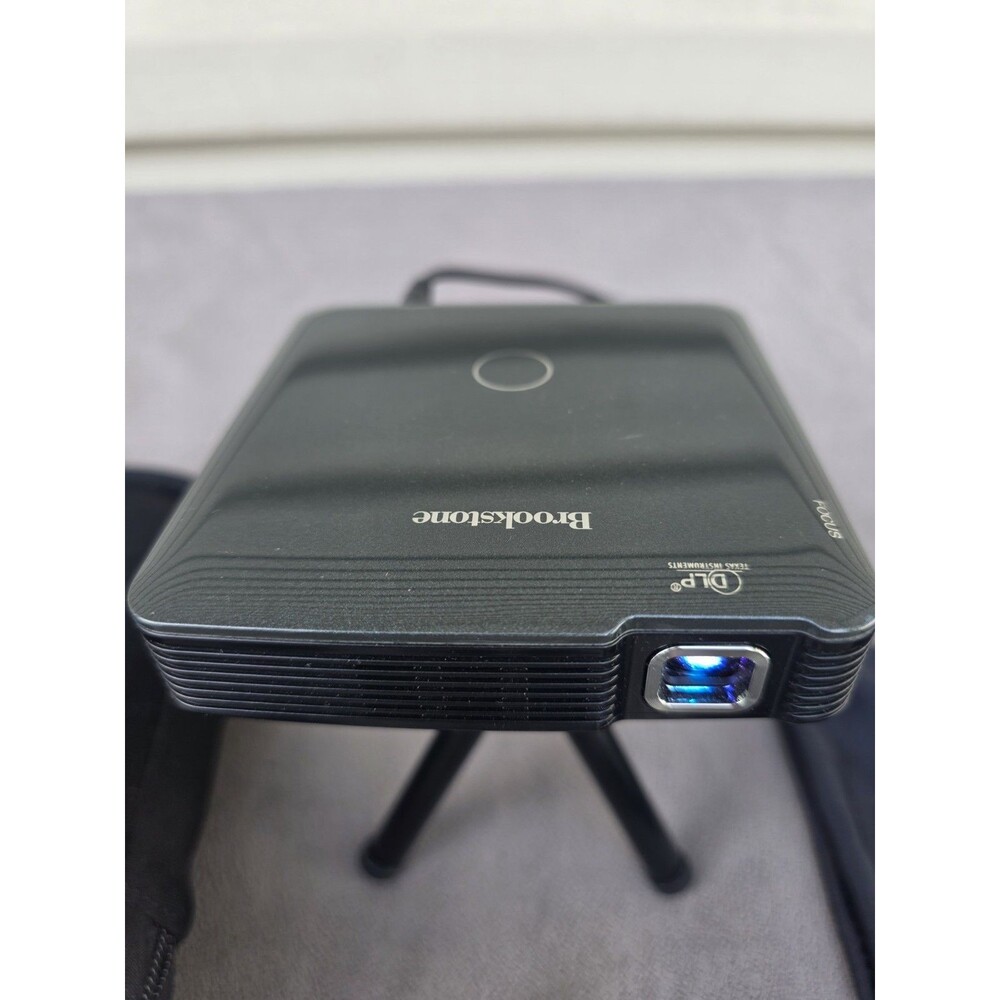 Brookstone Mobile Pocket Projector 801143 Tested Works With Kit